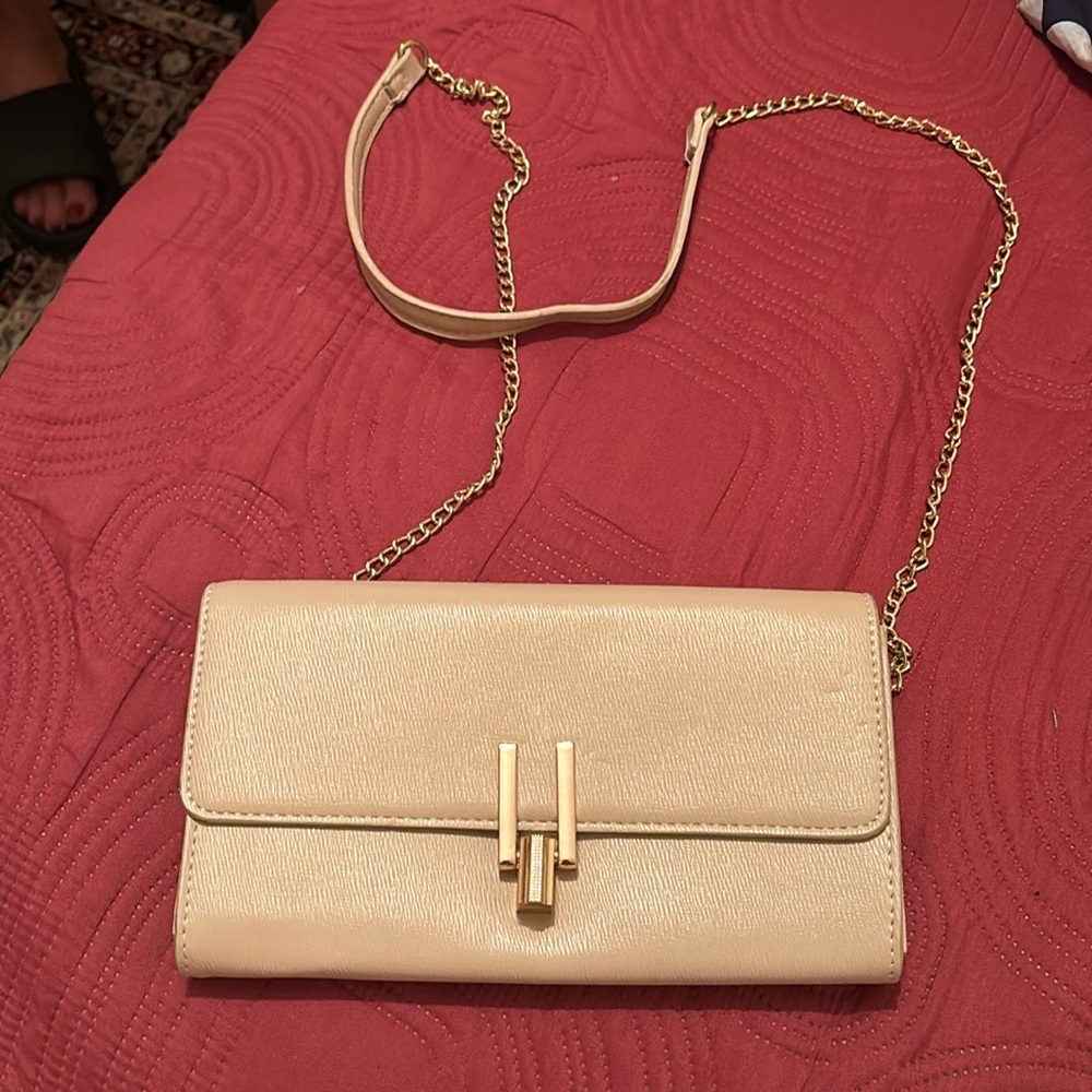 Beige crossbody bag
